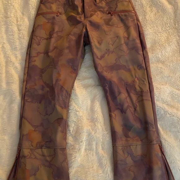 Burton Pants - Burton Ski/Snowboarding Pants